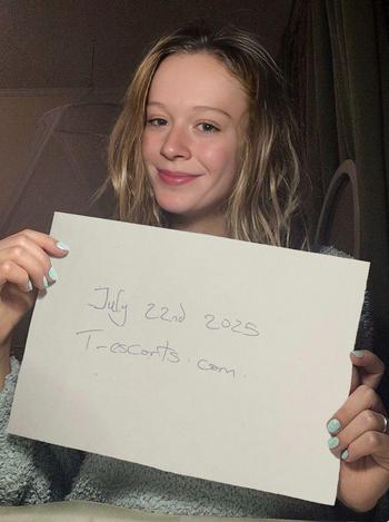 alliet, 25 Caucasian transgender escort, Losangeles